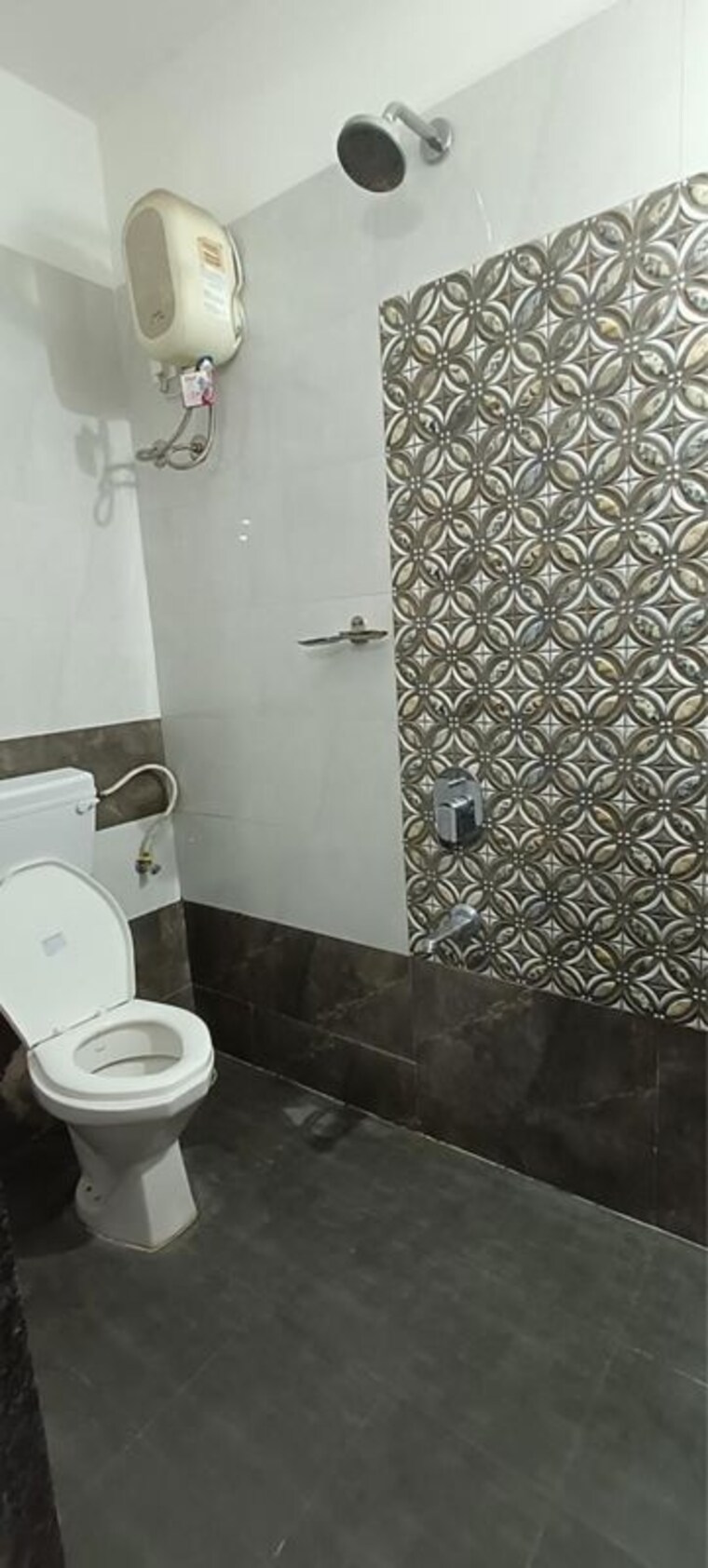 Bathroom, kesar-tree-town 1 Bedroom 620 Sq.Ft. Apartment In Moshi Pune 9819643