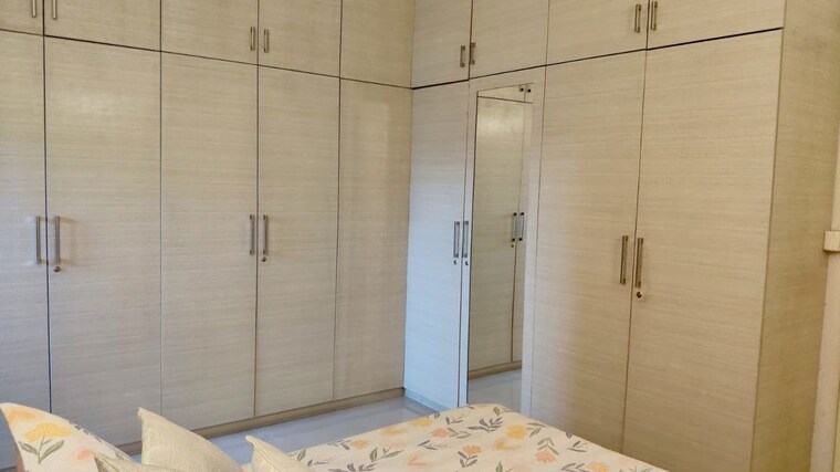Bathroom, richmond-towers 3 Bedroom 1800 Sq.Ft. Apartment In Richmond Town Bangalore 9819667