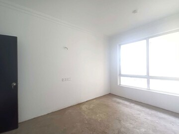 Room in 3 BHK Apartment at Jaypee Green Pavillion Heights, Sector 128 – for Sale