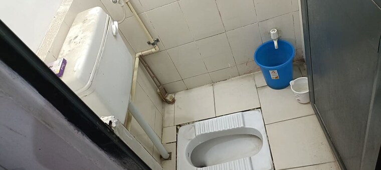 Master Bedroom, gomti nagar 1.5 Bedroom 700 Sq.Ft. Apartment In Gomti Nagar Lucknow 9819676