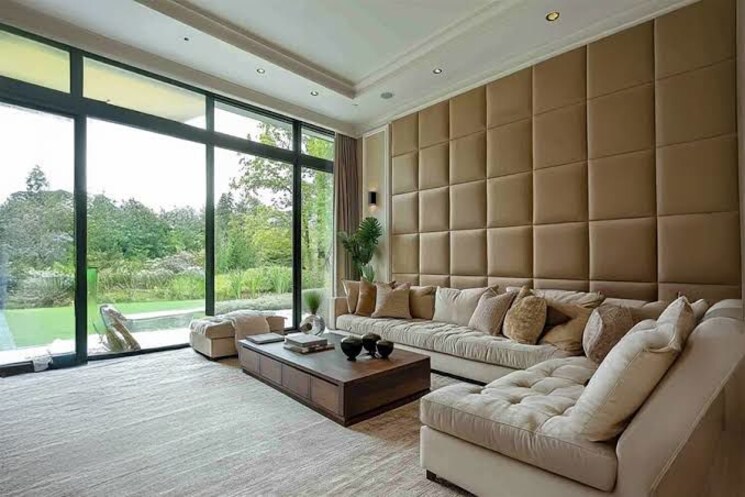 Living Room, sector 16b 3 Bedroom 1350 Sq.Ft. Apartment In Sector 16b Noida 9819677