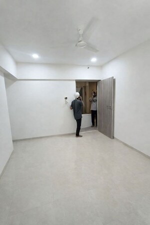 1 BHK Apartment For Sale in Mohid Mahakali Hills, Andheri East