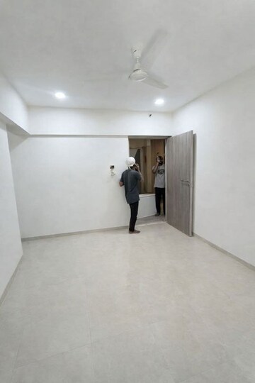 1 BHK Apartment For Sale in Mohid Mahakali Hills, Andheri East