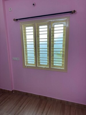 Room in 2 BHK Apartment at Electronic City Phase I – for Rent