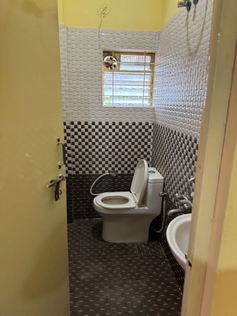 Bathroom, electronic city phase i 2 Bedroom 1000 Sq.Ft. Apartment In Electronic City Phase I Bangalore 9819682