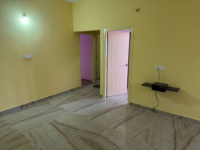 Room, electronic city phase i 2 Bedroom 1000 Sq.Ft. Apartment In Electronic City Phase I Bangalore 9819682