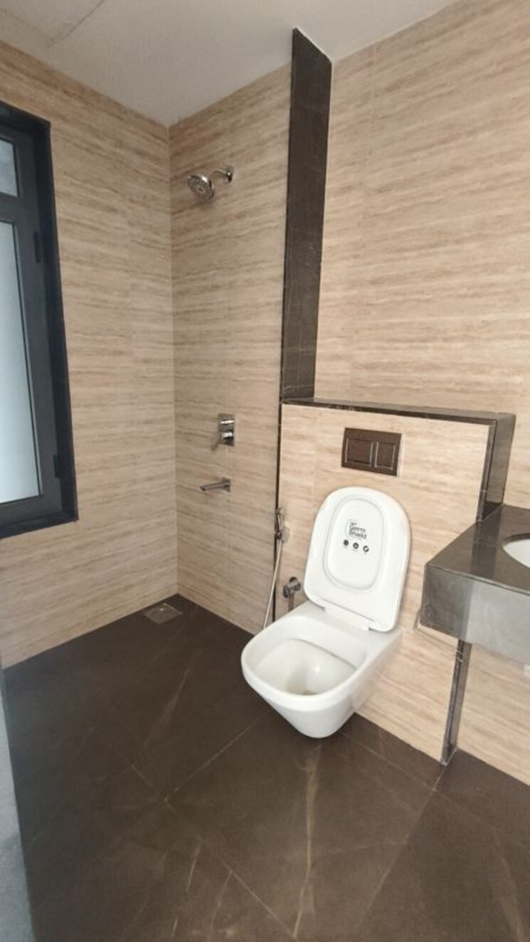 Attached Bathroom, lodha-vista 2 Bedroom 700 Sq.Ft. Apartment In Lower Parel Mumbai 9819689