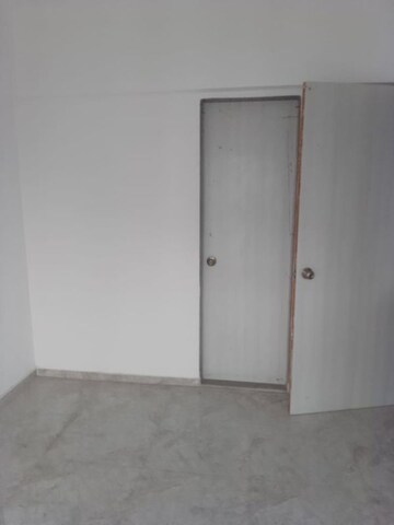 Room in 1 BHK Apartment at Om Sai Shraddha CHS, Kalwa – for Rent