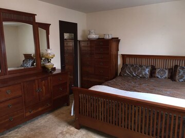 Bedroom in 3 BHK Apartment at Omkar CHS Chembur, Chembur – for Rent