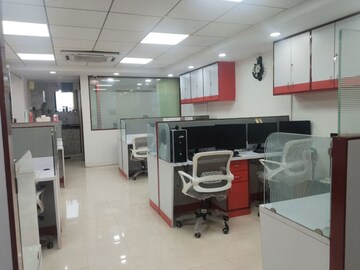  Office Space For Rent in Pranik Chambers, Andheri East