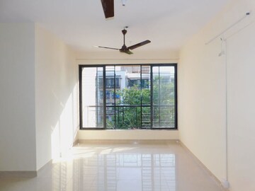Room in 1 BHK Apartment at Vaibhavlaxmi Peak 25, Vikhroli East – for Rent