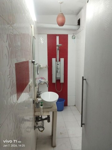 Bathroom in 1 BHK Apartment at Lajpat Nagar I – for Rent