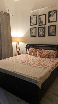 4 BHK + Pooja Room Apartment For Rent in Hubtown Seasons
