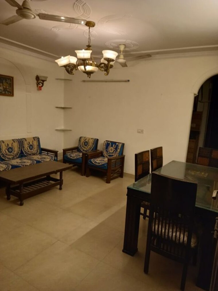 Living Room, east of kailash 2 Bedroom 1000 Sq.Ft. Builder Floor In East Of Kailash Delhi 9819765