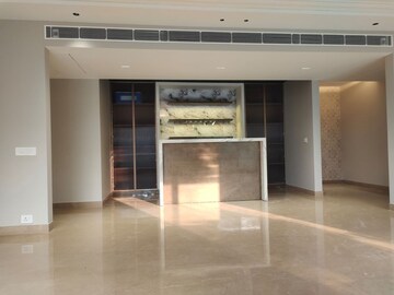 Building Lobby in 4 BHK Builder Floor at South Extension ii – for Sale