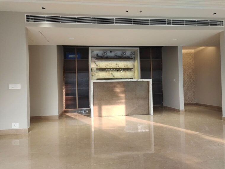 undefined, south extension ii 4 Bedroom 4500 Sq.Ft. Builder Floor In South Extension ii Delhi 9819770