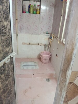 Bathroom in 1 RK Apartment at Bindra Complex, Andheri East – for Sale