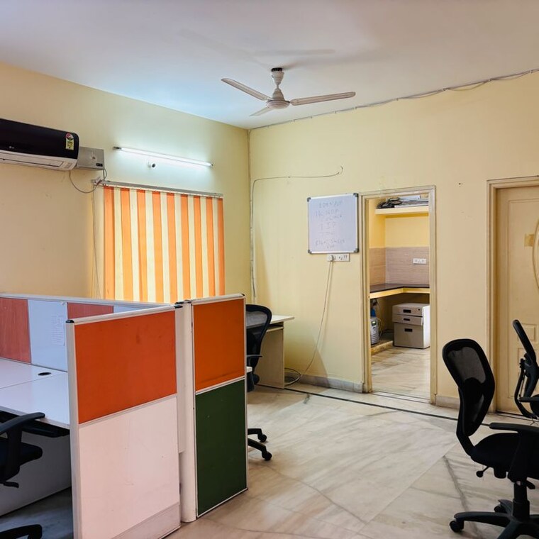 Team Area, madhapur Commercial Office Space 1298 Sq.Ft. In Madhapur Hyderabad 9819785