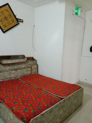 Bedroom in 1.5 BHK Builder Floor at Ansals Sushant City – for Rent