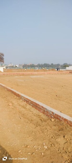 Plot For Sale in Modipuram