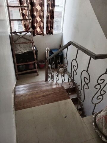 Gym in 1.5 BHK Builder Floor at Ansals Sushant City – for Rent