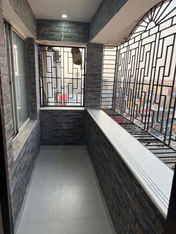 Balcony, sinchi-tower 2 Bedroom 830 Sq.Ft. Apartment In Sodepur Kolkata 9819834