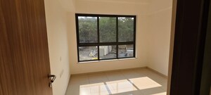 Room in 2 BHK Apartment at Shapoorji Pallonji Vicinia, Powai – for Rent