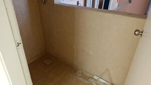 Room in 2 BHK Apartment at Runwal Bliss, Kanjurmarg East – for Rent