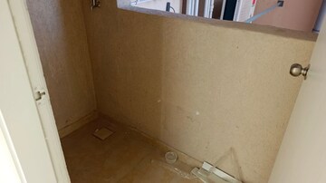 Room in 2 BHK Apartment at Runwal Bliss, Kanjurmarg East – for Rent