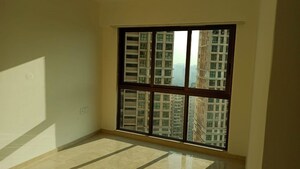 Room in 2 BHK Apartment at Runwal Bliss, Kanjurmarg East – for Rent