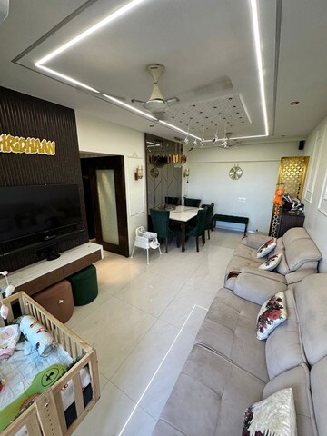 2 BHK Apartment For Rent in Siddha Seabrook, Kandivali West