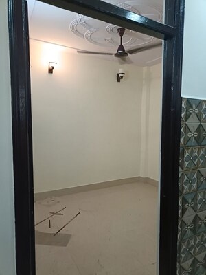 Room in 2 BHK Builder Floor at New Ashok Nagar – for Rent