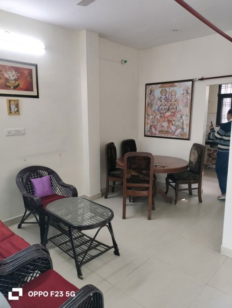 Team Area, gomti nagar 1 Bedroom 1250 Sq.Ft. Builder Floor In Gomti Nagar Lucknow 9819877