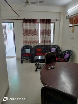 Team Area in 1 BHK Builder Floor at Gomti Nagar – for Rent