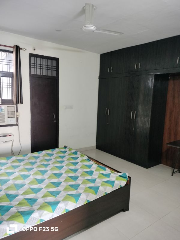 1 BHK Builder Floor For Rent in Gomti Nagar