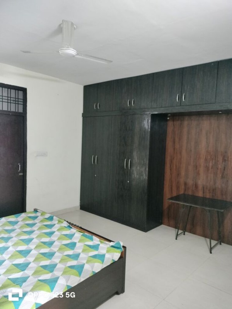 Bedroom, gomti nagar 1 Bedroom 1230 Sq.Ft. Builder Floor In Gomti Nagar Lucknow 9819885
