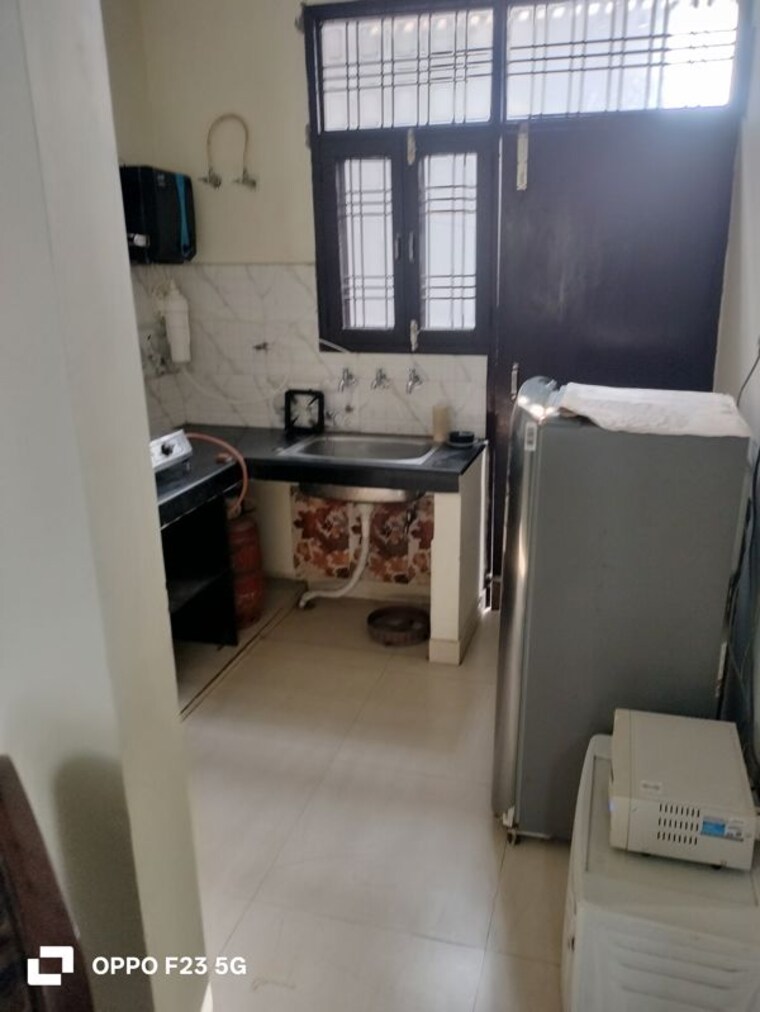 Team Area, gomti nagar 1 Bedroom 1230 Sq.Ft. Builder Floor In Gomti Nagar Lucknow 9819885