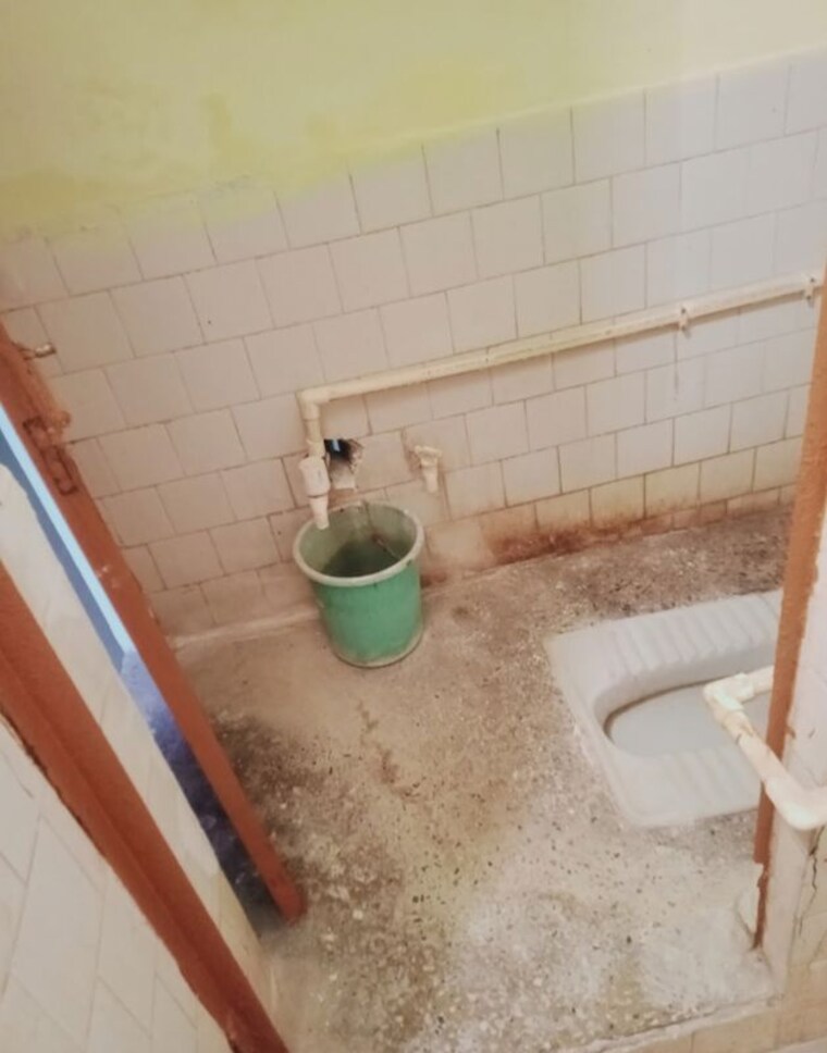 Bathroom, aliganj 2 Bedroom 410 Sq.Ft. Villa In Aliganj Lucknow 9819887