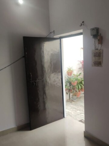 1 BHK Villa For Rent in Vikas Nagar