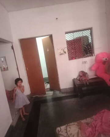 Living Room in 1 RK Villa at Aliganj – for Rent