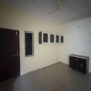 Room in 2 BHK Builder Floor at Nallagandla – for Rent