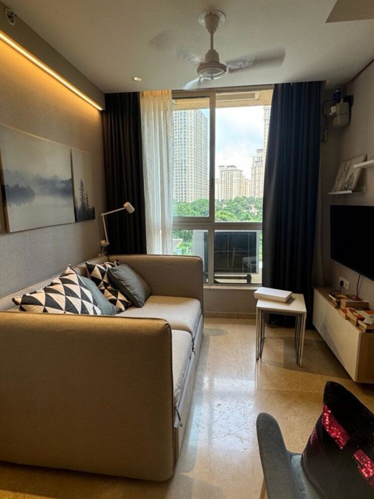 Team Area, hiranandani-estate-solitaire-c 1 RK 250 Sq.Ft. Apartment In Ghodbunder Road Thane 9819966