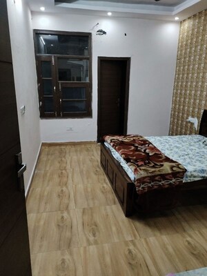 Bedroom in 3 BHK Apartment at Dhakoli – for Rent