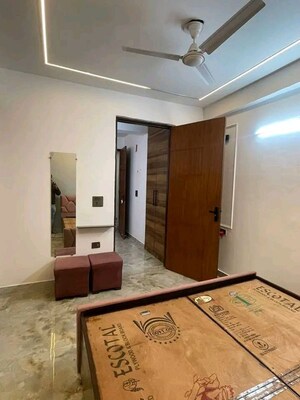 Living Room in 1 BHK Builder Floor at Chattarpur – for Rent