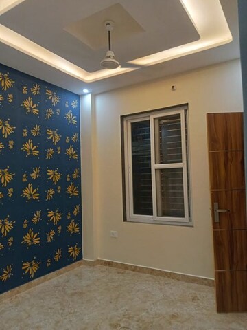 Room in 3 BHK Independent House at Vigyan Khand – for Sale