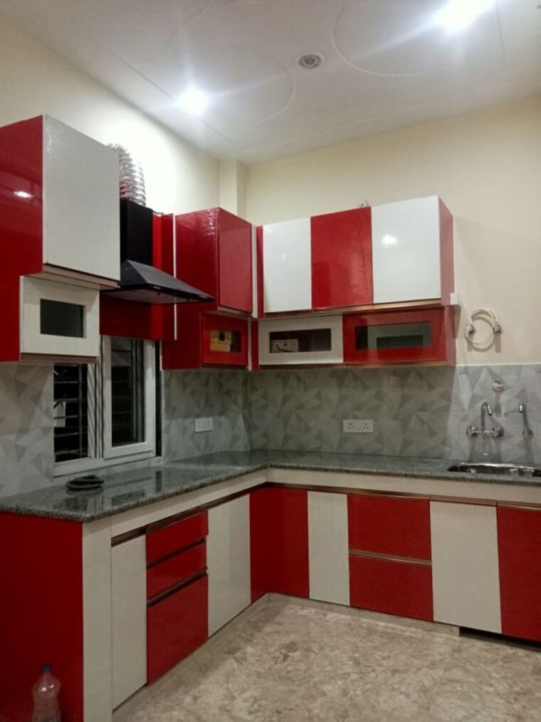 Kitchen, vigyan khand 3 Bedroom 1550 Sq.Ft. Independent House In Vigyan Khand Lucknow 9820044