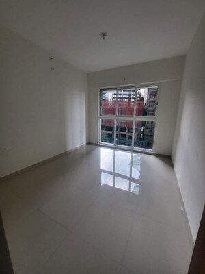 Bedroom in 2 BHK Apartment at Lodha Amara, Kolshet Road – for Rent