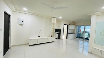 Room in 2.5 BHK Apartment at Aparna Sarovar Zicon, Nallagandla – for Rent