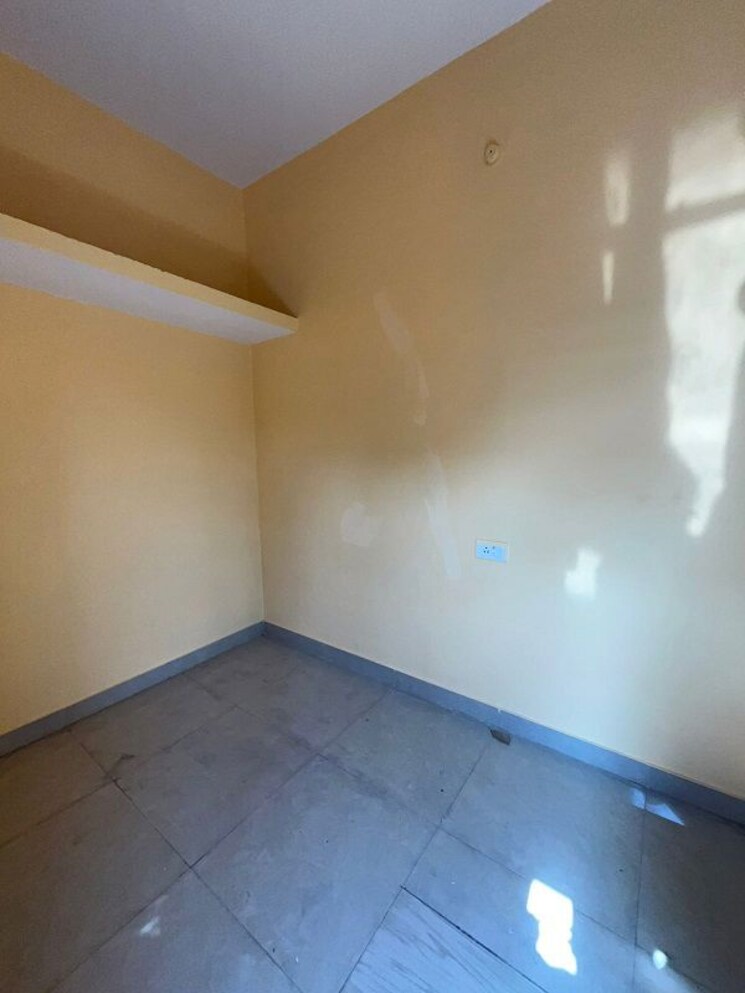 Room, gudhiyari 2 Bedroom 800 Sq.Ft. Independent House In Gudhiyari Raipur 9820036