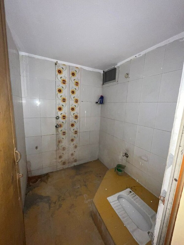 Bathroom, gudhiyari 2 Bedroom 800 Sq.Ft. Independent House In Gudhiyari Raipur 9820036
